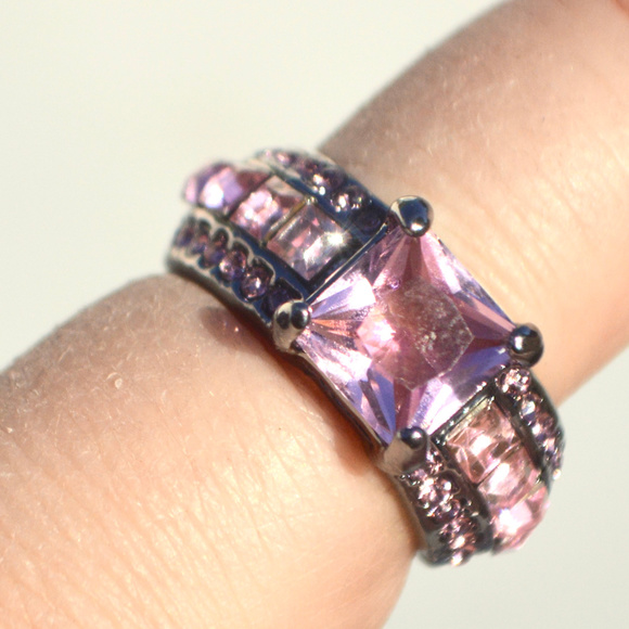 Jewelry - Pink Sapphire 18k Black Gold Ring Black Cocktail
